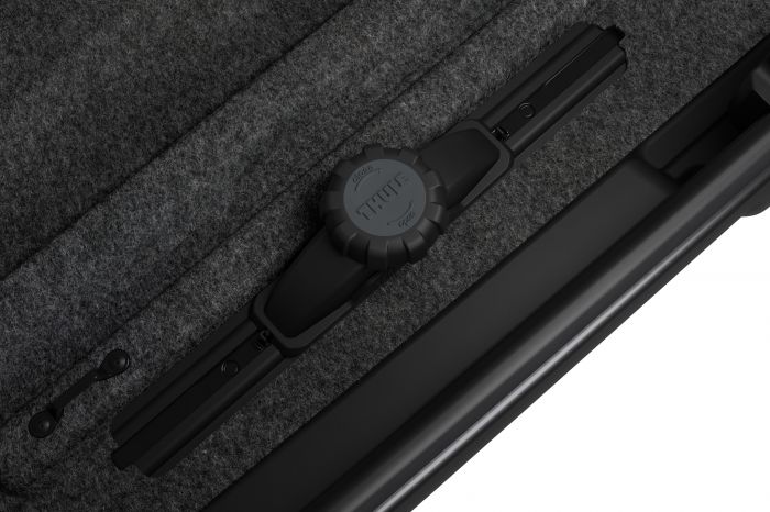 Náhled produktu - Střešní box Thule Vector Alpine Black Metallic
