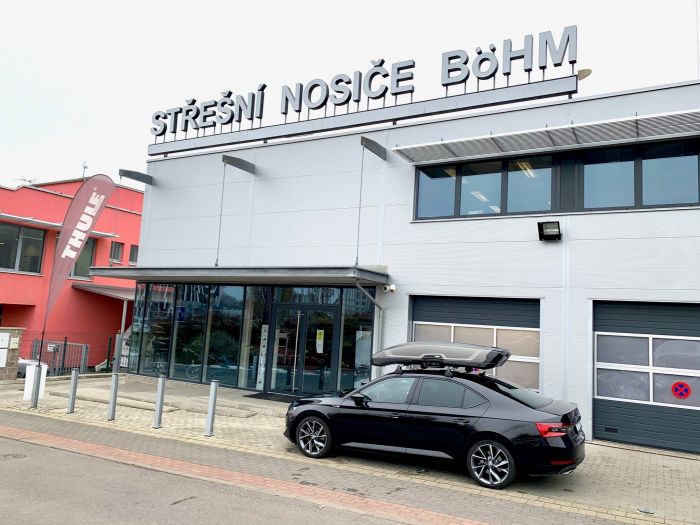 Náhled produktu - Střešní box Thule Vector L Titan Matte