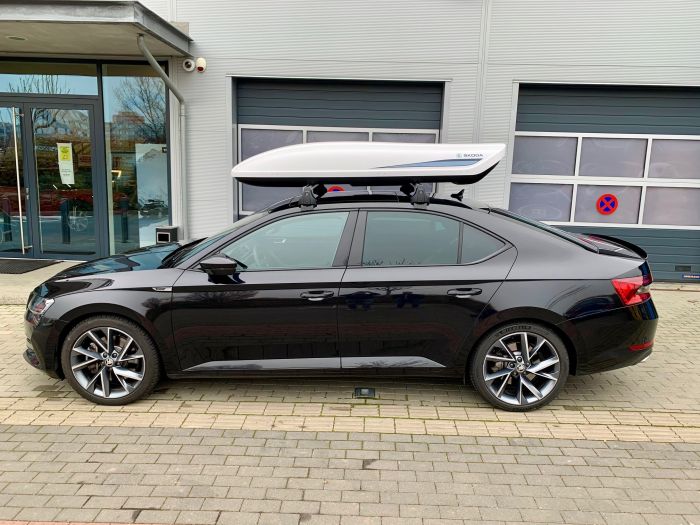 Náhled produktu - Škoda originál střešní box - bílá