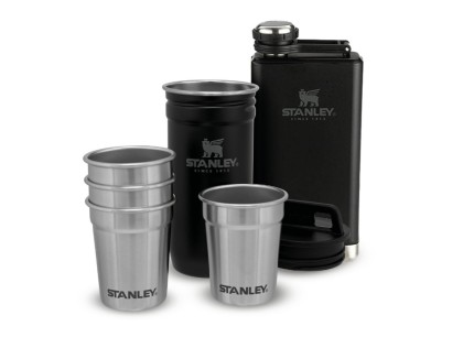 Náhled produktu - STANLEY Dárkový set Adventure series placatka/butylka 250ml + panáky 4ks černá mat