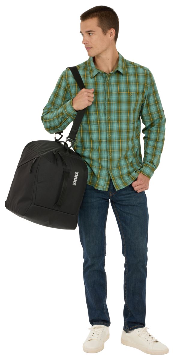 Náhled produktu - Thule RoundTrip - batoh na lyžařské a snowboardové boty, 35 l Black