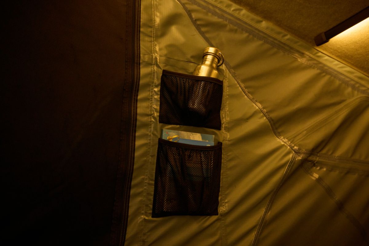 Náhled produktu - Autostan Thule Widesky - skořepinový stan pro 2 osoby, Dark Slate