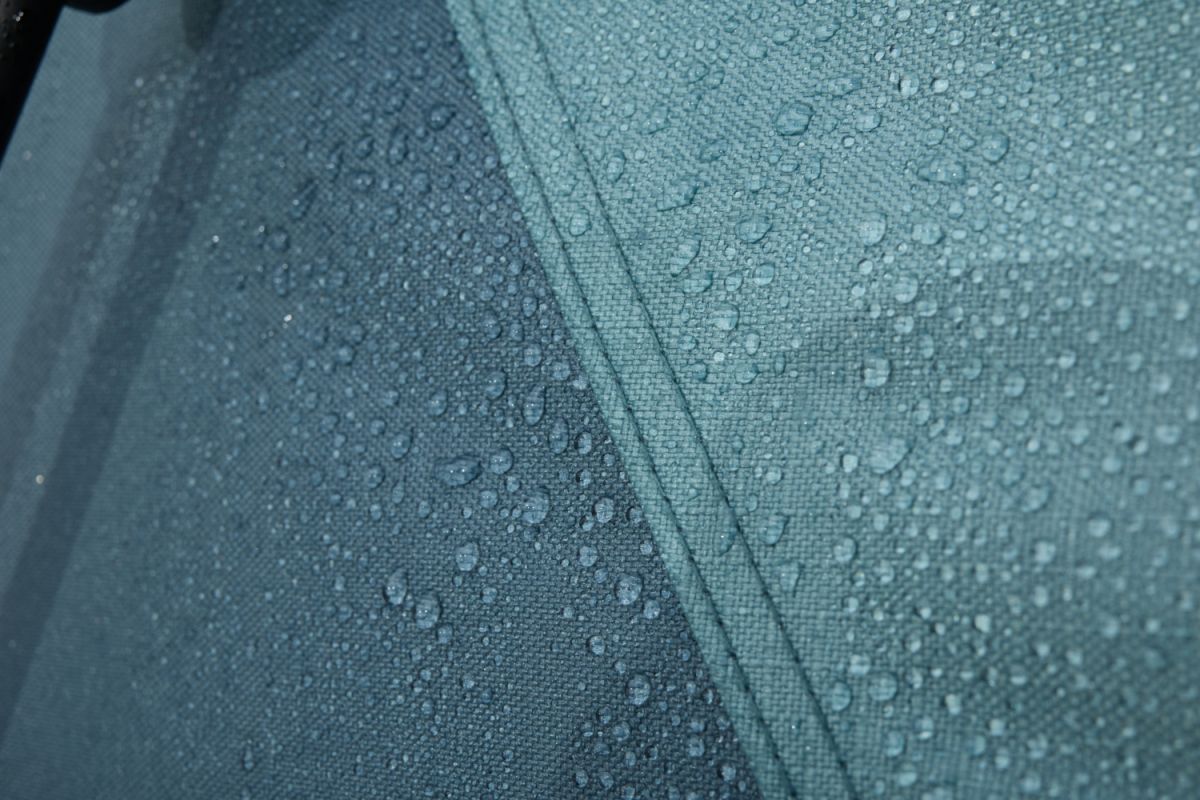 Náhled produktu - Autostan Thule Widesky - skořepinový stan pro 2 osoby, Dark Slate